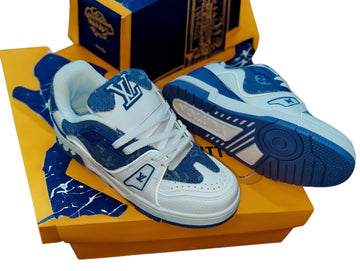 Sneakers 12
