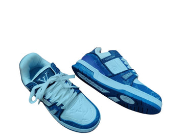 Sneakers 12