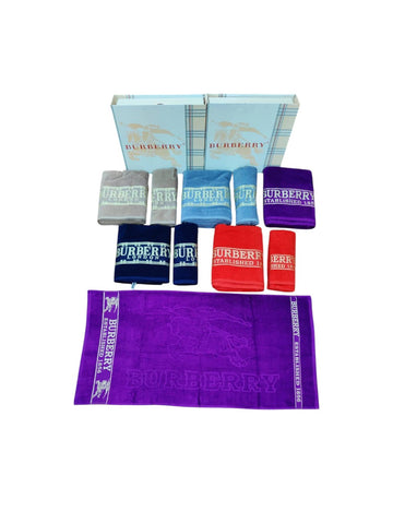 2 PAIR OF TOWEL SETS