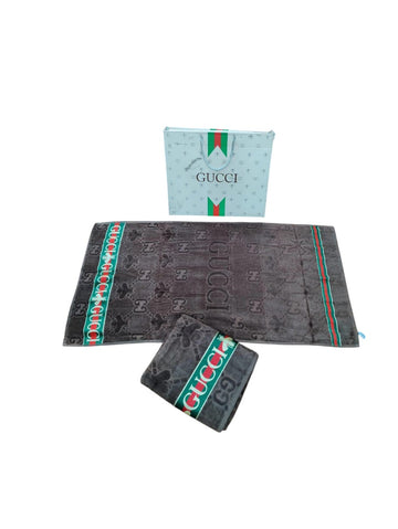 2 PAIR OF TOWEL SETS