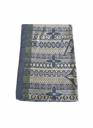 Scarf 16