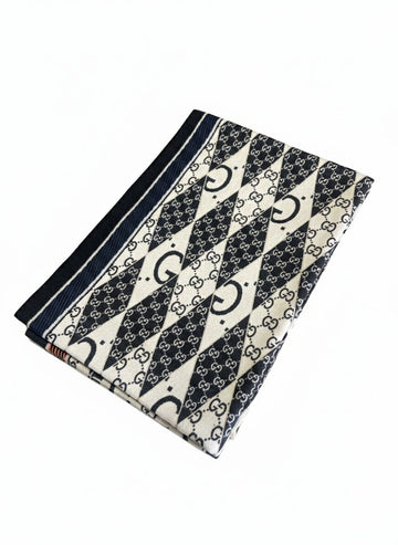 Scarf 16