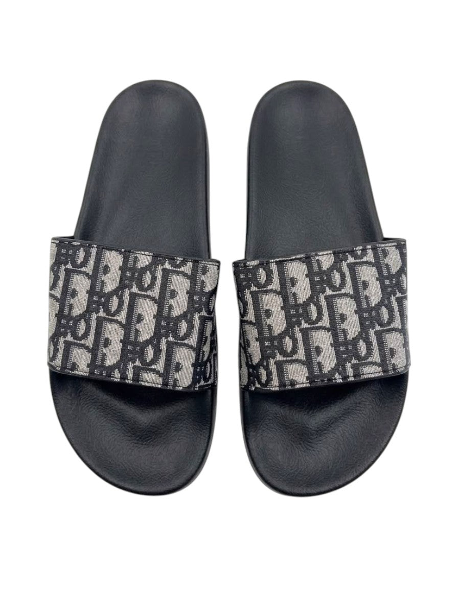 Luxury designer Slipper